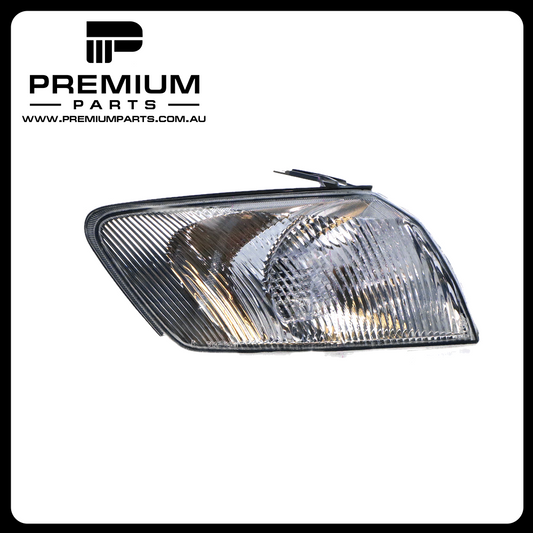 Front Park / Indicator Lamp Right Side  Suits Toyota Camry MCV20R/SXV20R 7/1997 to 9/2000