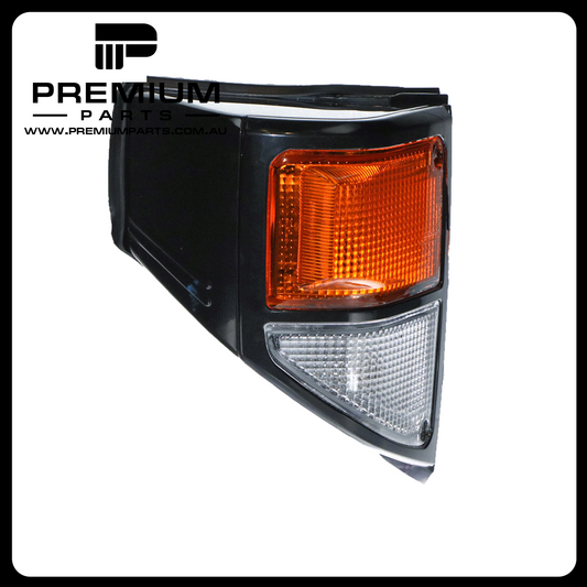 Front Park / Indicator Lamp Right Side  suits Toyota Landcruiser