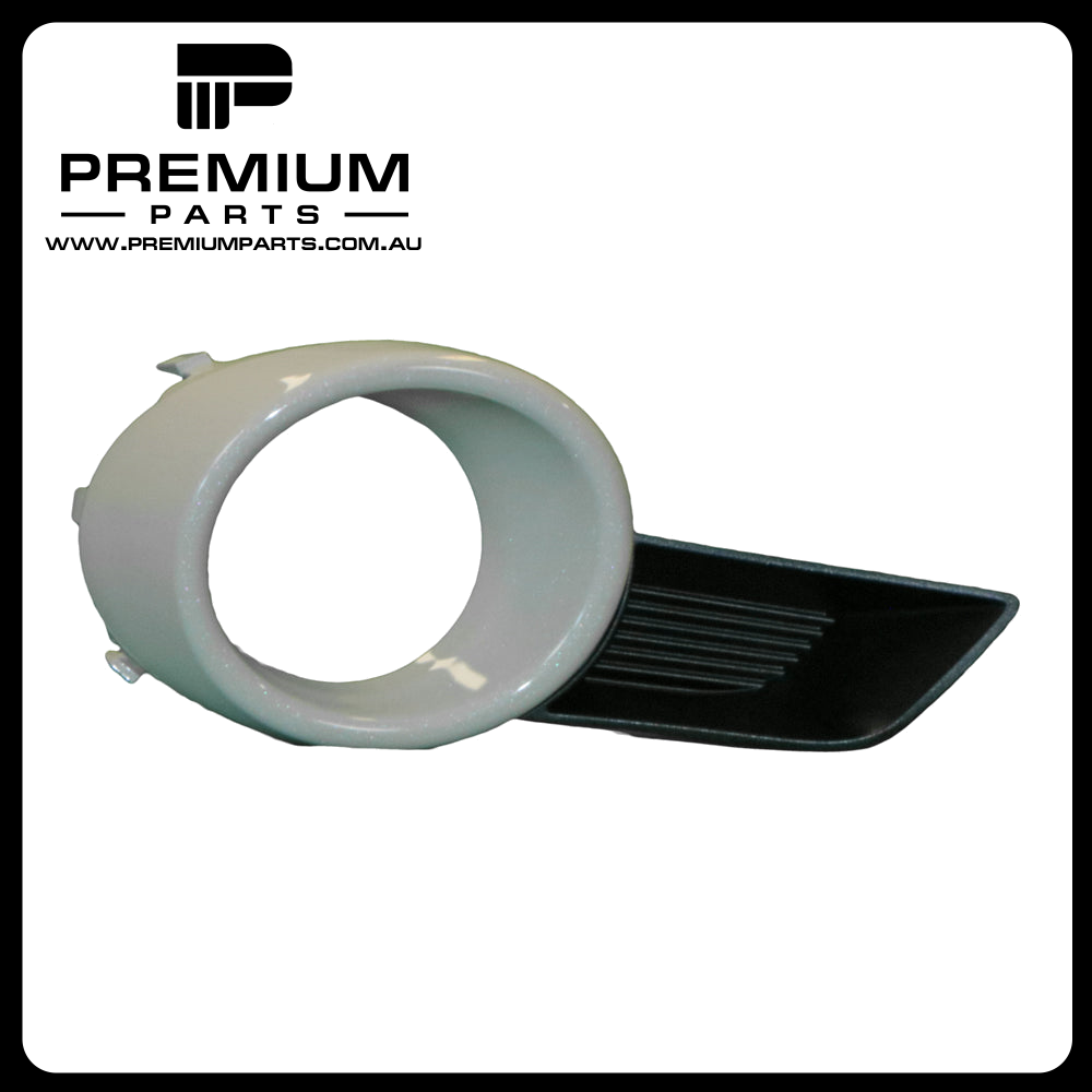Front Bar Grille With Fog Light Mount Right Side Genuine Suits Toyota Kluger GSU40R/GSU45R 5/2007 to 7/2010