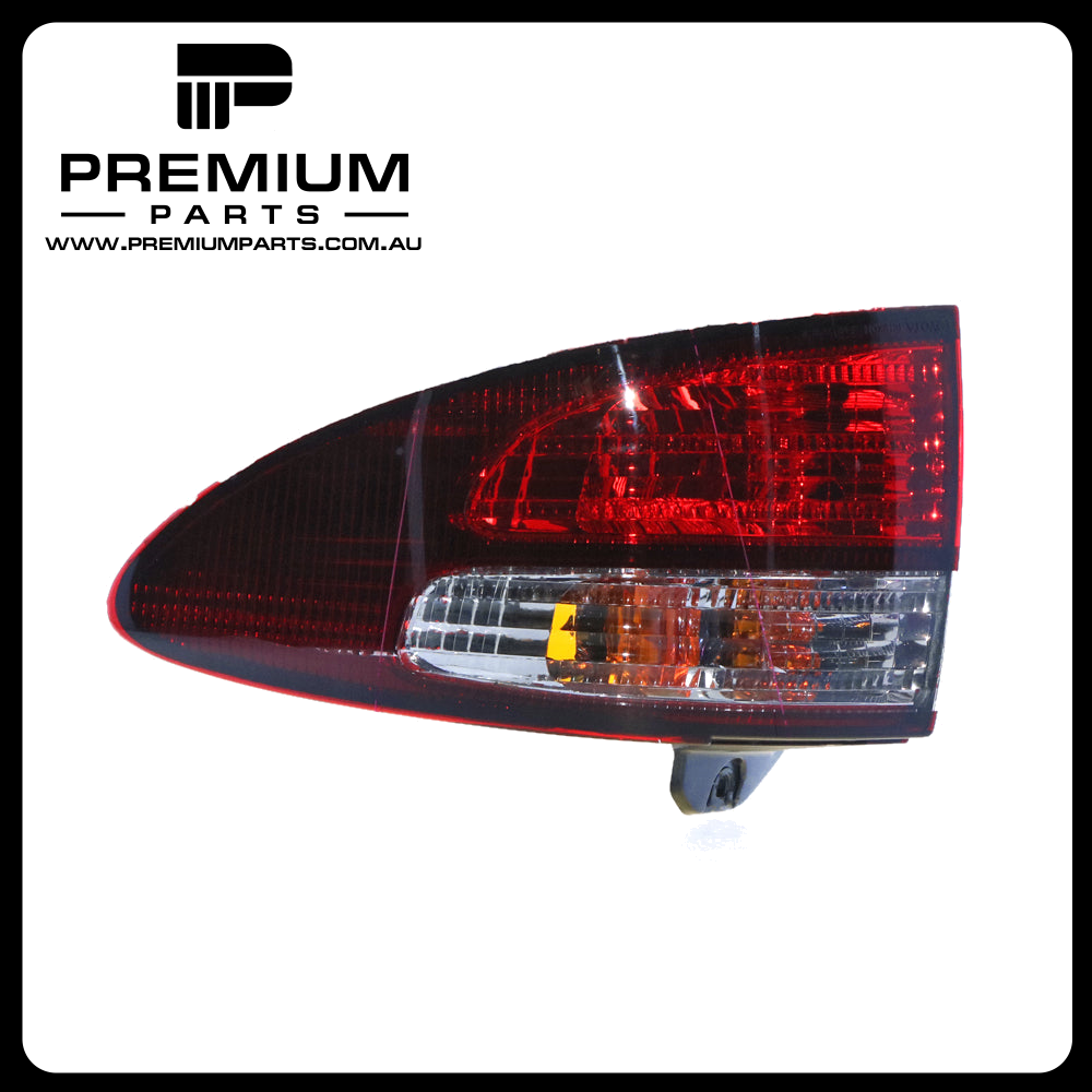 Tail Lamp Right Side Genuine Suits Toyota Tarago ACR30R 2/2000 to 4/2003