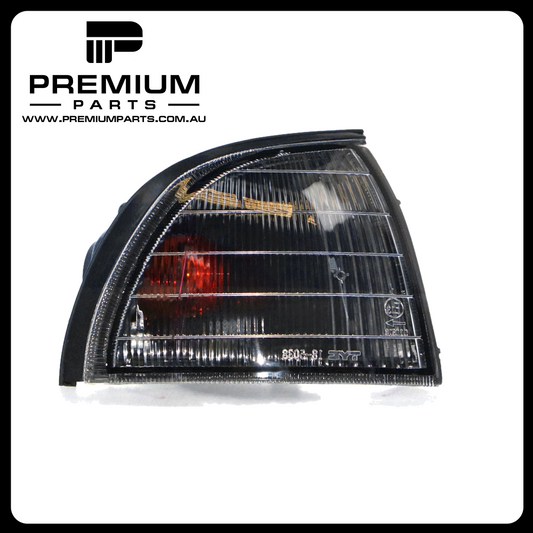Front Park / Indicator Lamp Right Side  Suits Mitsubishi Magna KE/KF/KH/KJ/TE/TF/TH/TJ 1996 to 2003