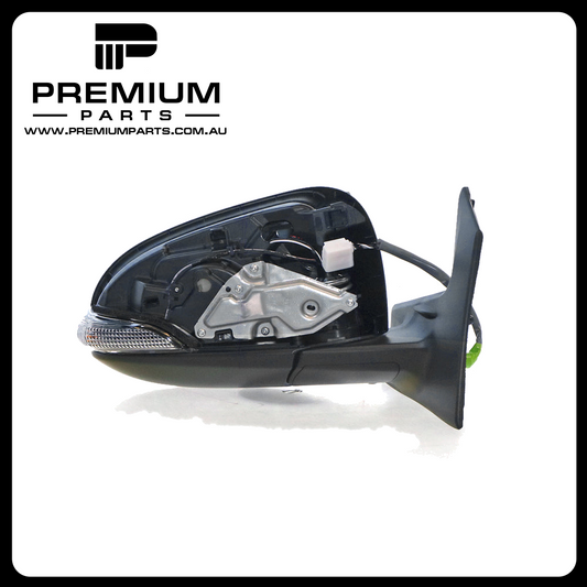 Electric With Indicator Door Mirror Right Side Genuine Suits Toyota Prius-C NHP10R E-CVT2011 to 2017