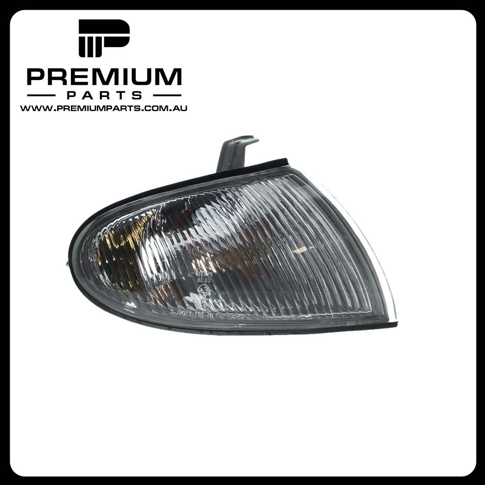 Front Park / Indicator Lamp Right Side  Suits Hyundai Excel X3 1994 to 2000