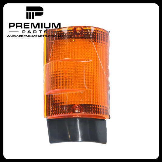 Front Park / Indicator Lamp Right Side  Suits Mitsubishi Mitsubishi/Fuso Truck FE 1986 to 1995