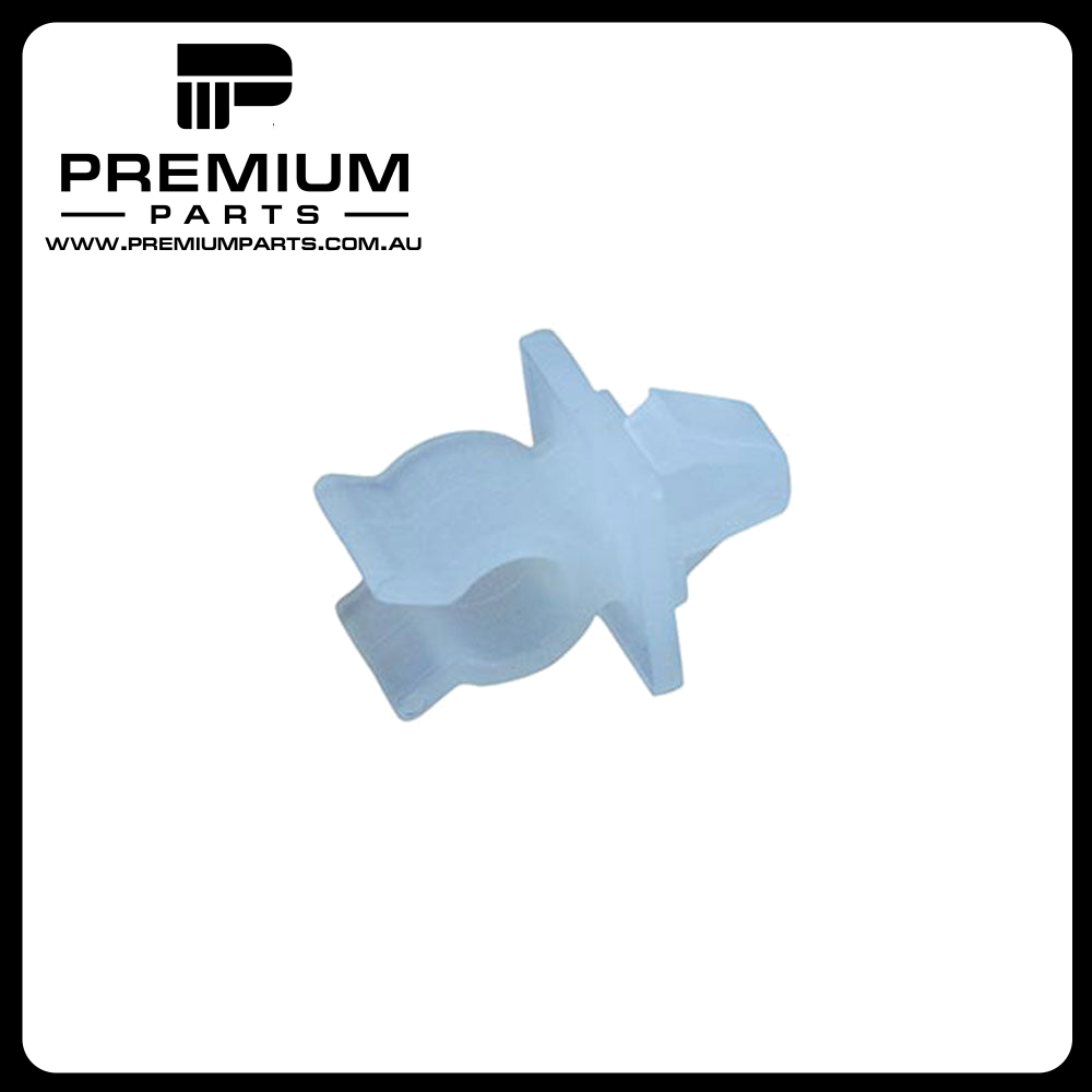 Clip Genuine suits Toyota Hilux