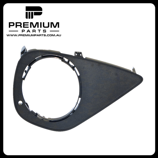 Front Bar Grille With Fog Light Mount Right Side Genuine Suits Toyota Yaris SX/ZR NCP131 Hatch 7/2014 to 1/2017