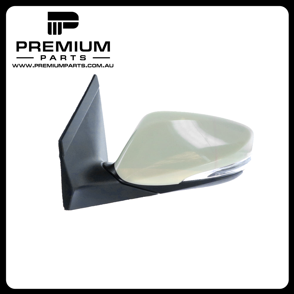 Door Mirror With LED Indicator Left Side Genuine suits Hyundai i30 Hatch 5/2012 to 4/2017
