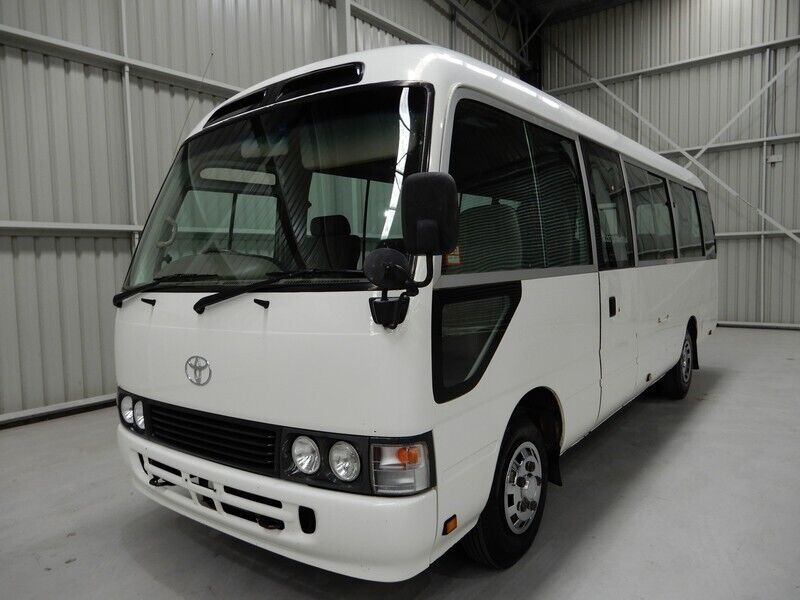 Tail Lamp Light Rear RIGHT suit Toyota Coaster Bus BB40 BB50 3RD Gen 1993 - 2002